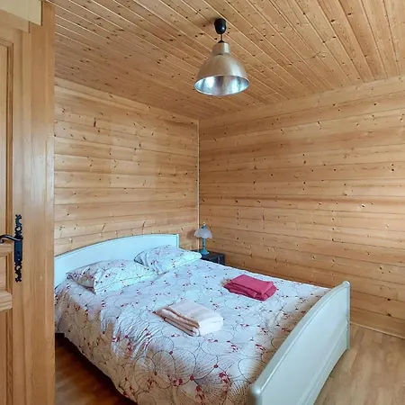 In Prázdninový dům *